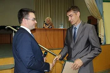 Более двухсот медиков области получили награды федерального и регионального уровня Более двухсот медиков области получили награды федерального и регионального уровня